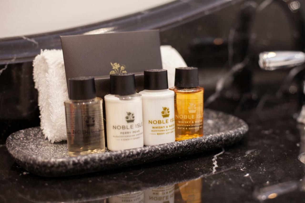 The Roseate Edinburgh - Small Luxury Hotels Of The World Exteriér fotografie Noble Isle products